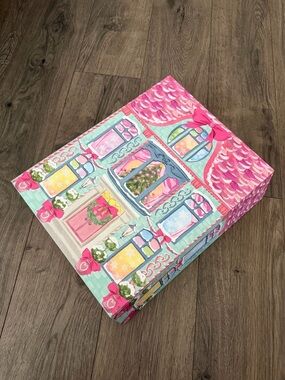 Posh Peanut PR Holiday Box